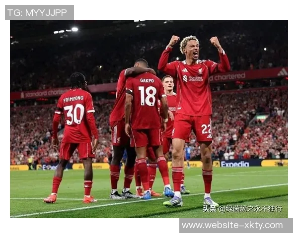 利物浦瞄准施洛特贝克为范迪克接班人双方已展开初步沟通 利物浦瞄准施洛特贝克为范迪克接班人双方已展开初步沟通