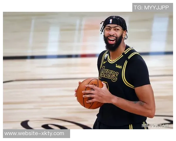 浓眉若被交易将寻求提前续约合同引发关注剩余合同价值17537亿